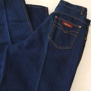 Sexy, Curve Hugging, High waisted Vintage Jeans